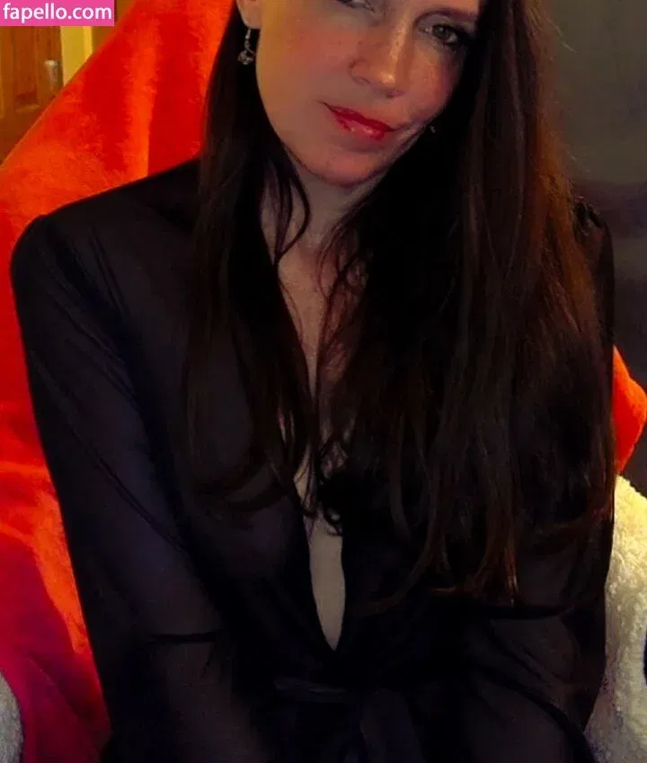 Molly Nova Onlyfans Photo Gallery 