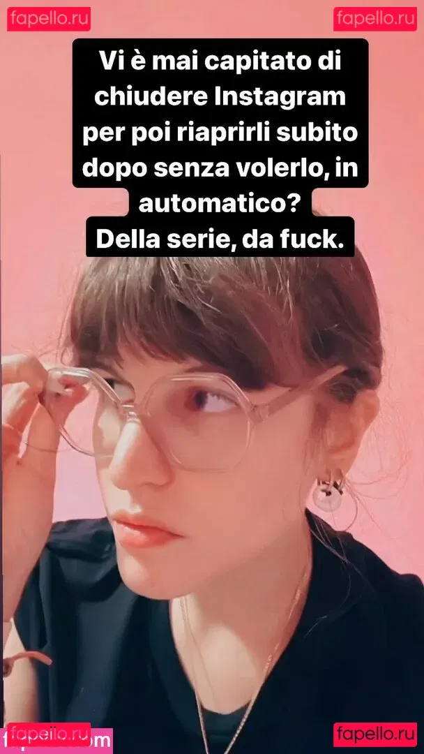 Aril's Chest Onlyfans Photo Gallery 