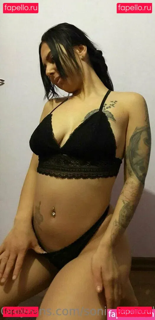 sonia_monella20 Onlyfans Photo Gallery 