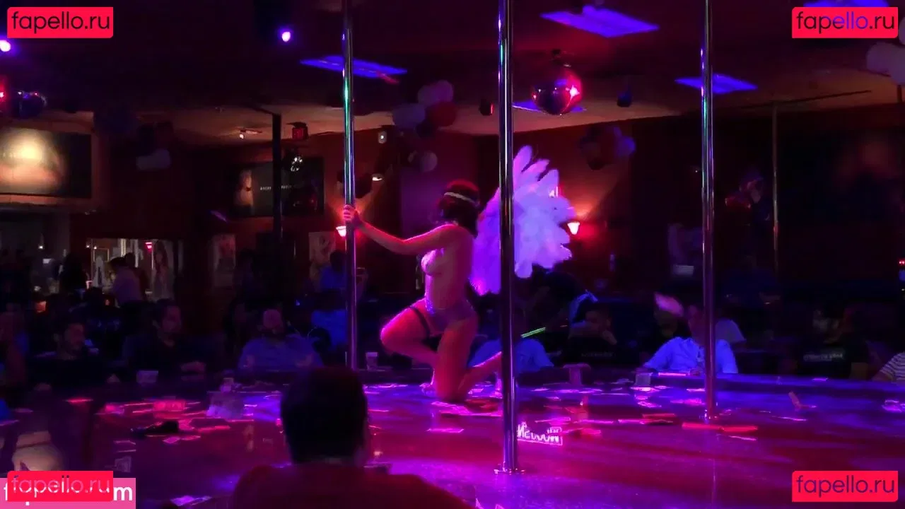 Dillionharper Onlyfans Photo Gallery 