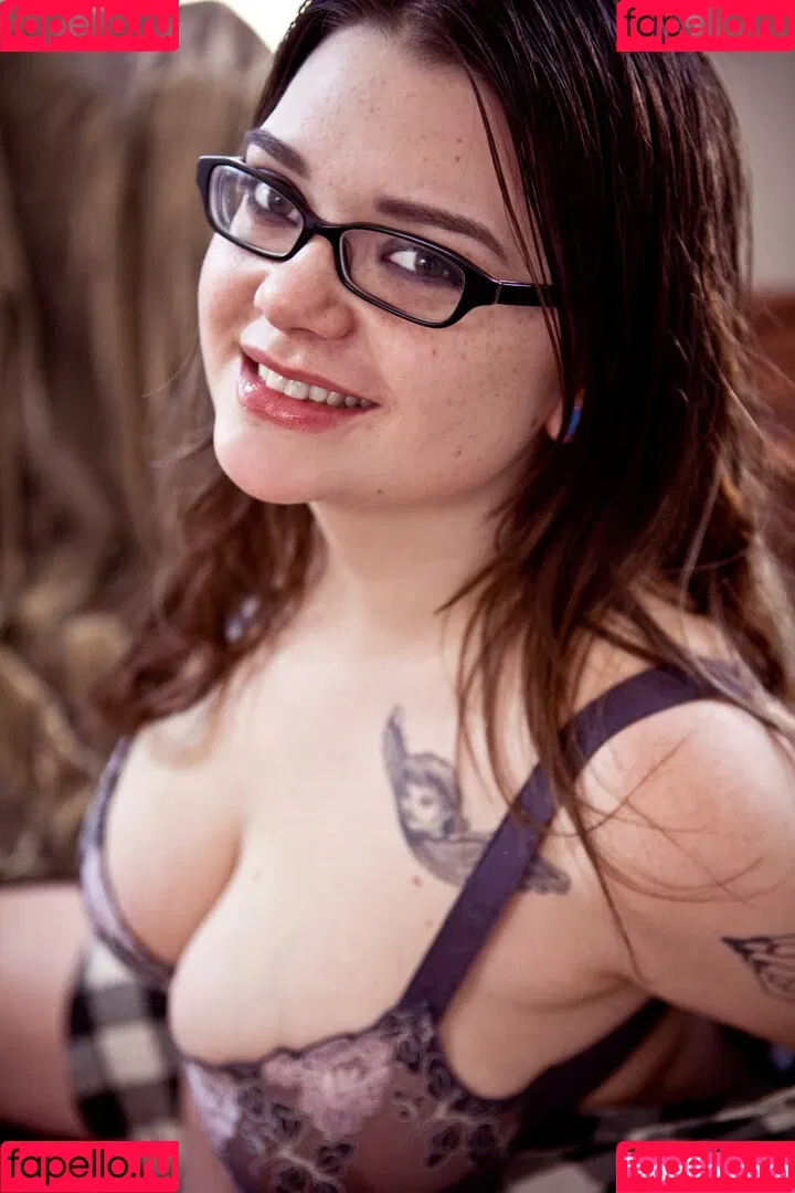 clioariane Onlyfans Photo Gallery 