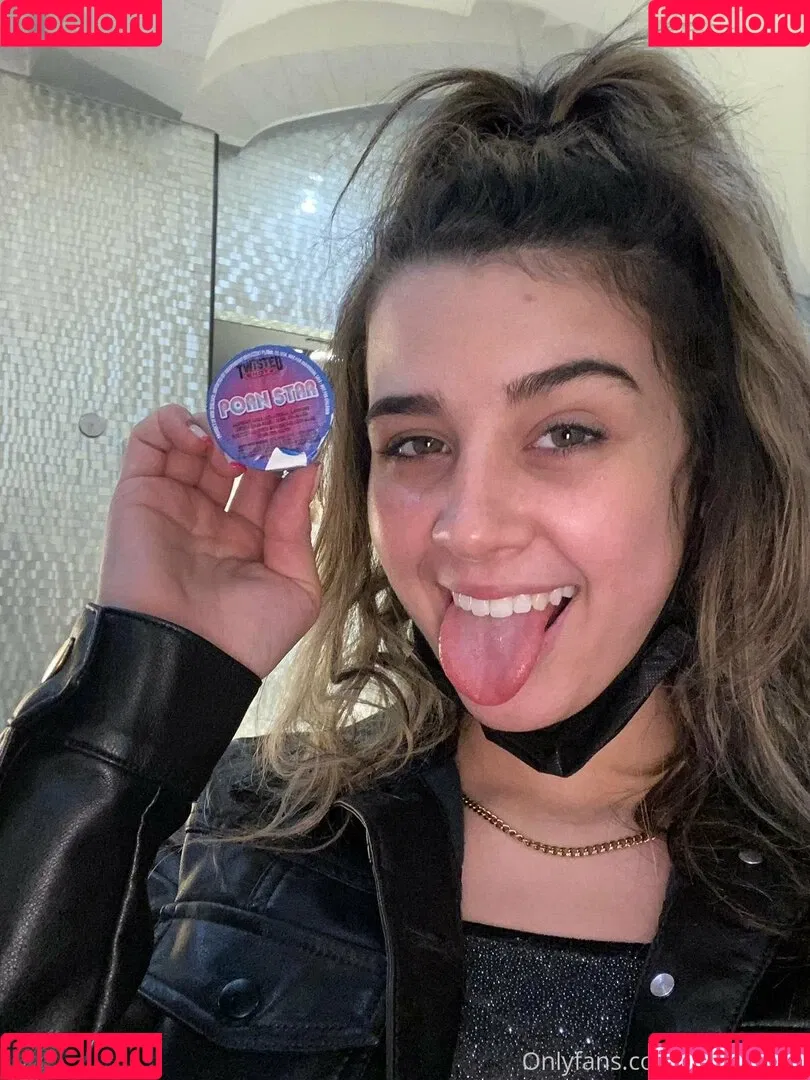 rocketkylie Onlyfans Photo Gallery 