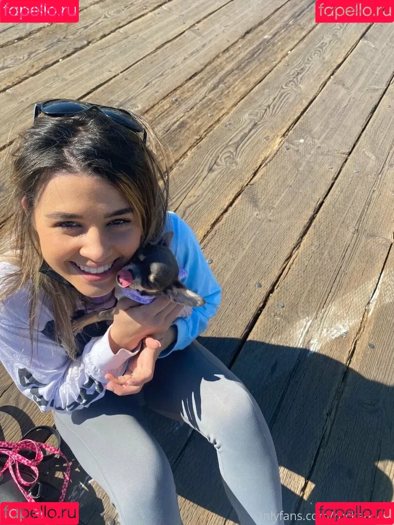 rocketkylie Onlyfans Photo Gallery 