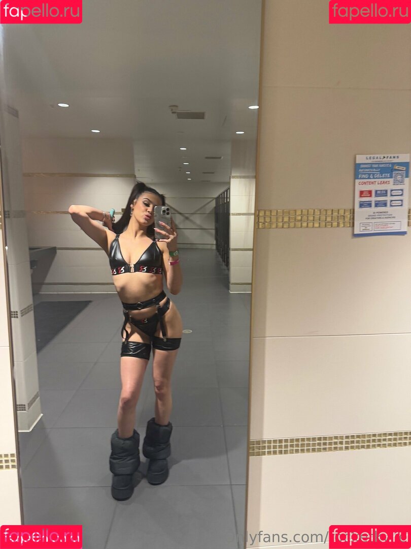 rocketkylie Onlyfans Photo Gallery 