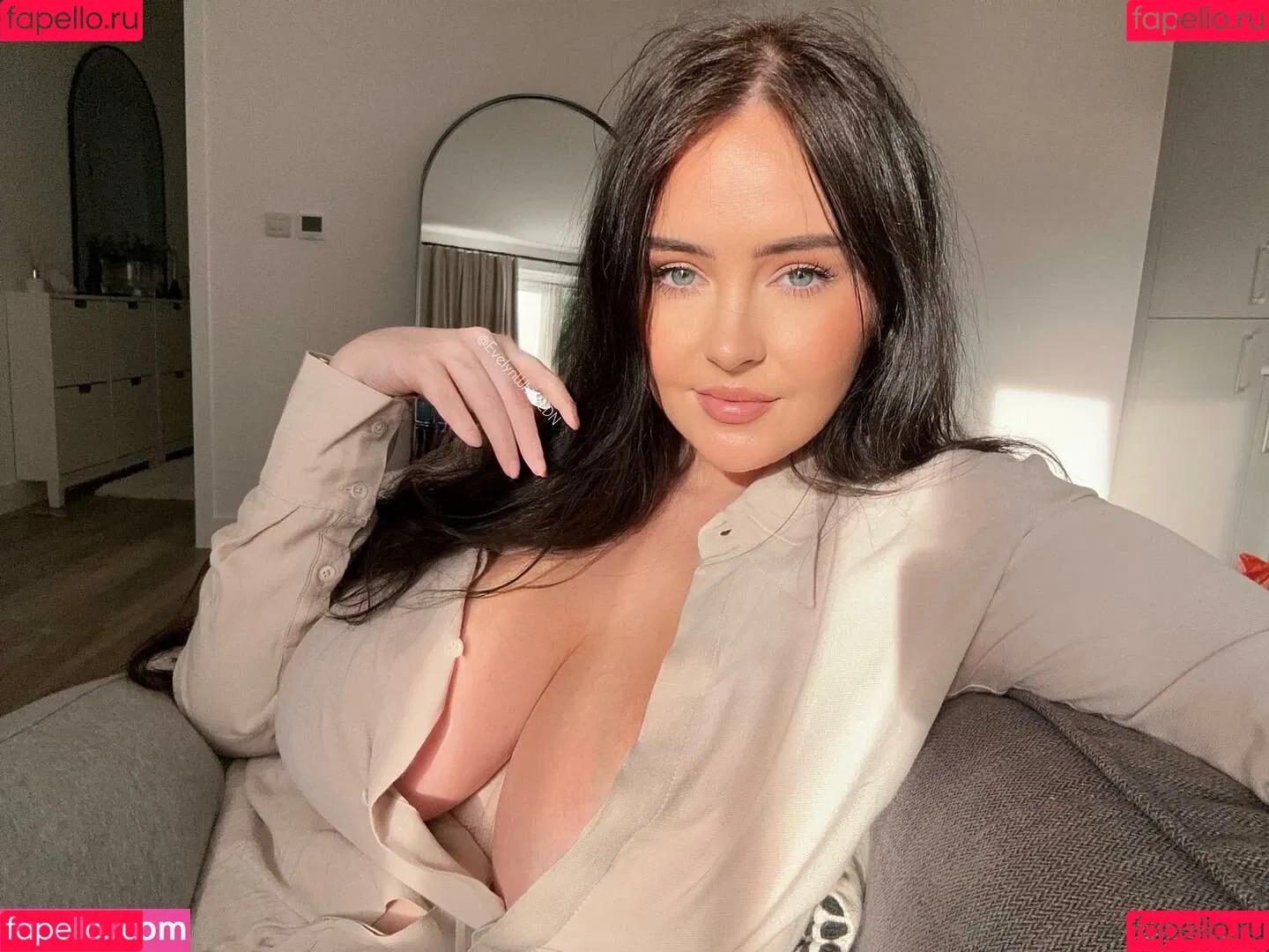 Evelyn White Onlyfans Photo Gallery 