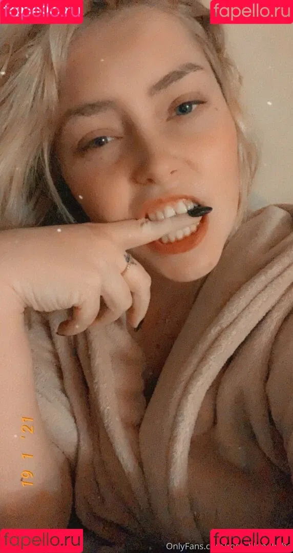 rosy_blondbabe Onlyfans Photo Gallery 