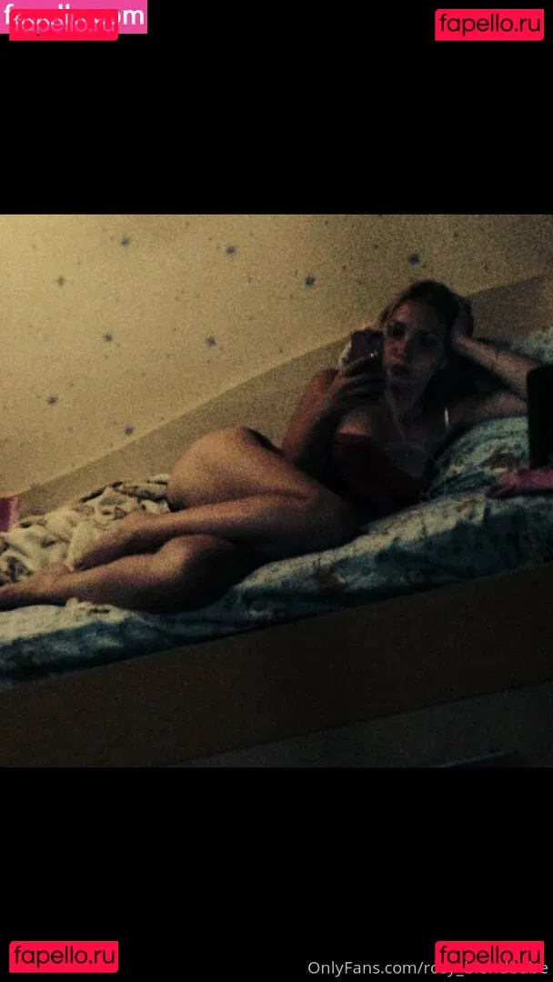 rosy_blondbabe Onlyfans Photo Gallery 