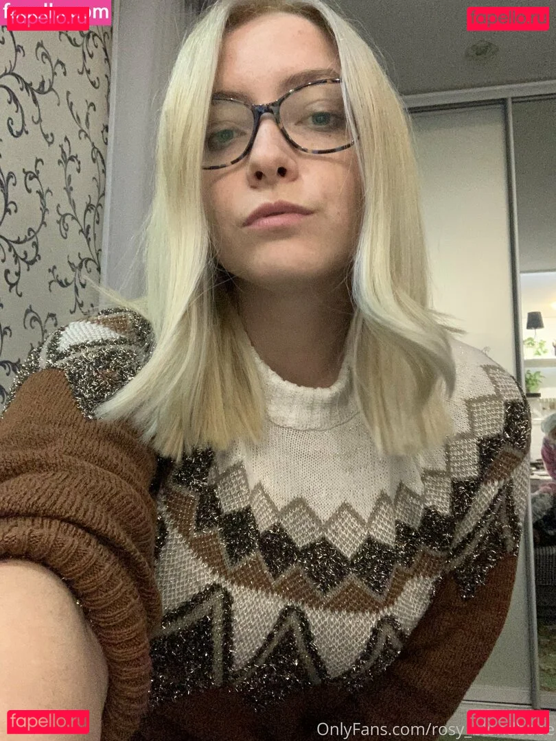rosy_blondbabe Onlyfans Photo Gallery 