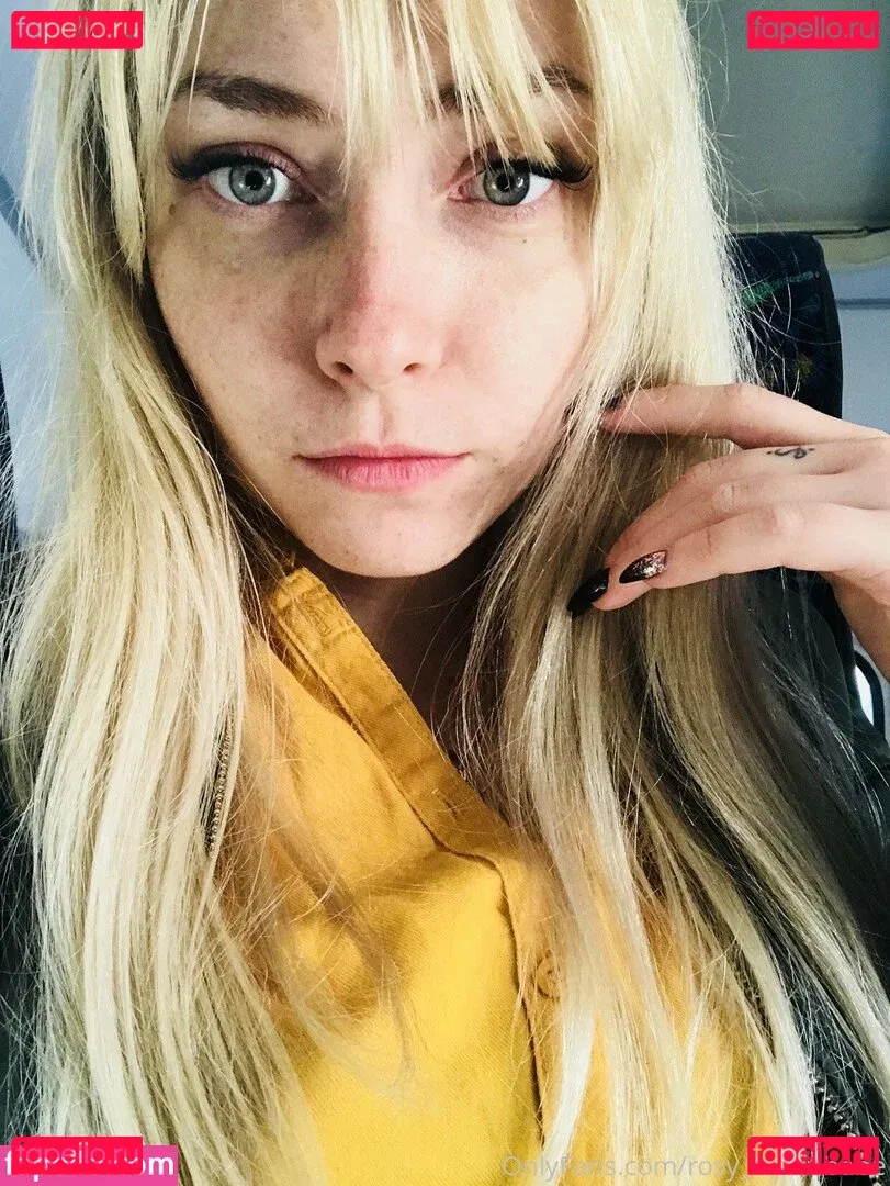 rosy_blondbabe Onlyfans Photo Gallery 