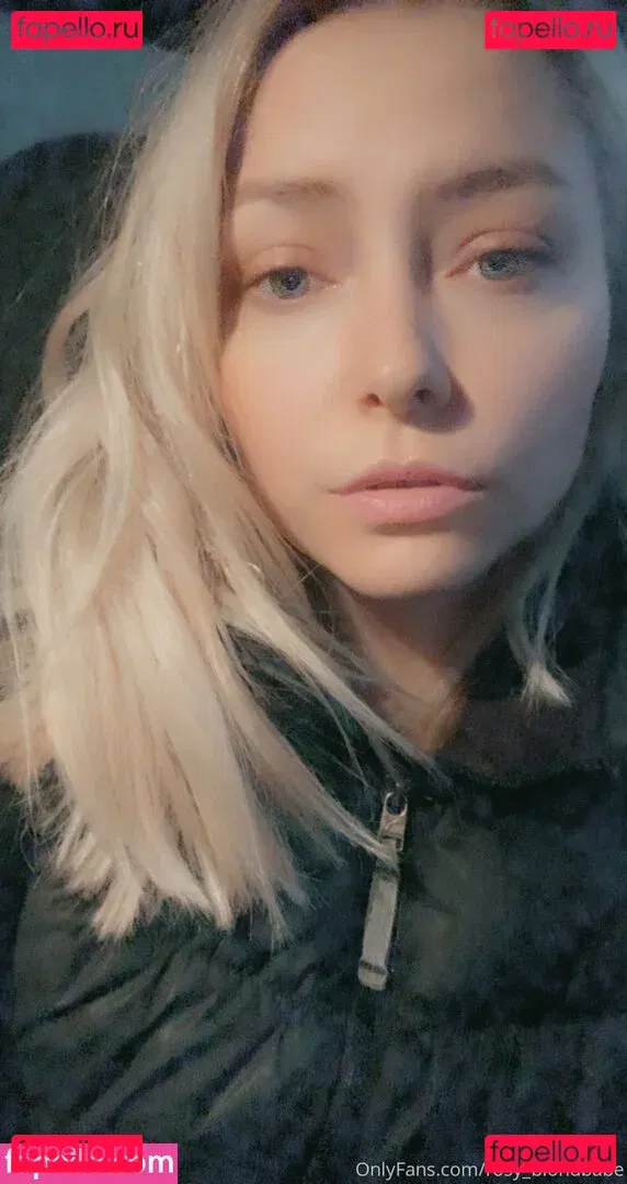 rosy_blondbabe Onlyfans Photo Gallery 