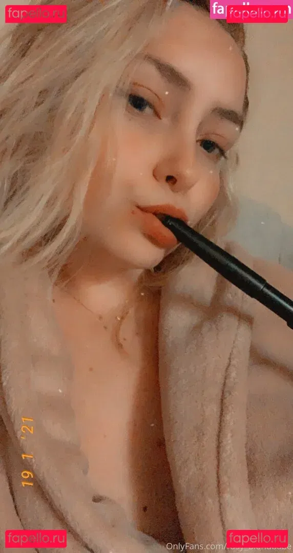 rosy_blondbabe Onlyfans Photo Gallery 