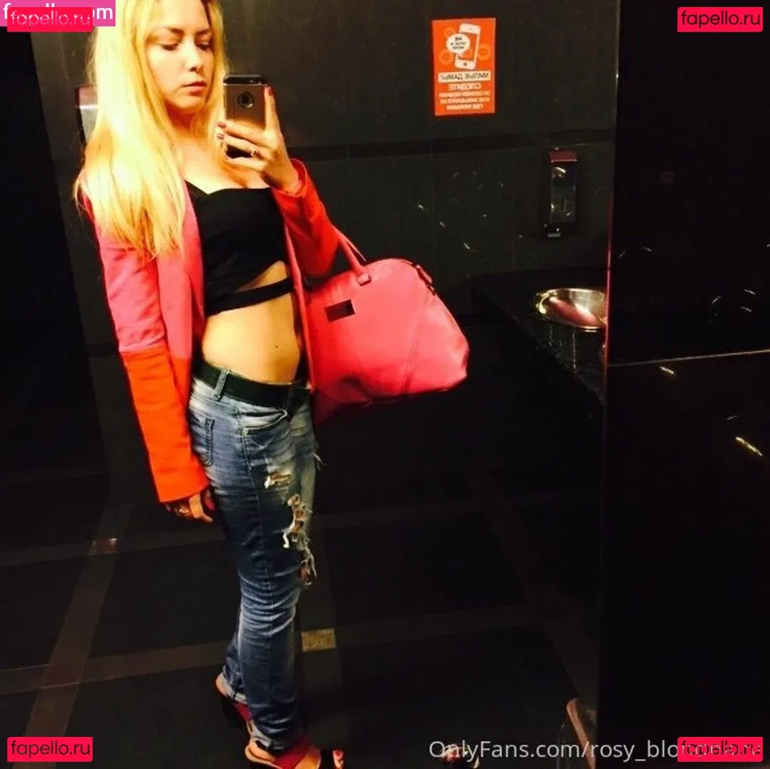 rosy_blondbabe Onlyfans Photo Gallery 