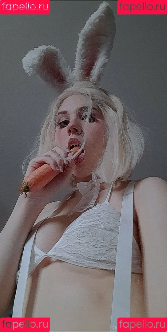 vampiie Onlyfans Photo Gallery 