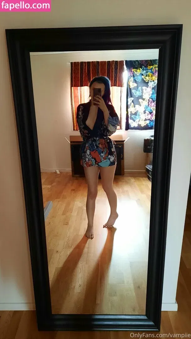 vampiie Onlyfans Photo Gallery 