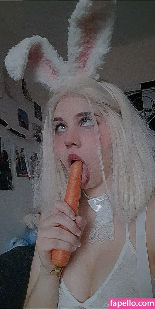 vampiie Onlyfans Photo Gallery 