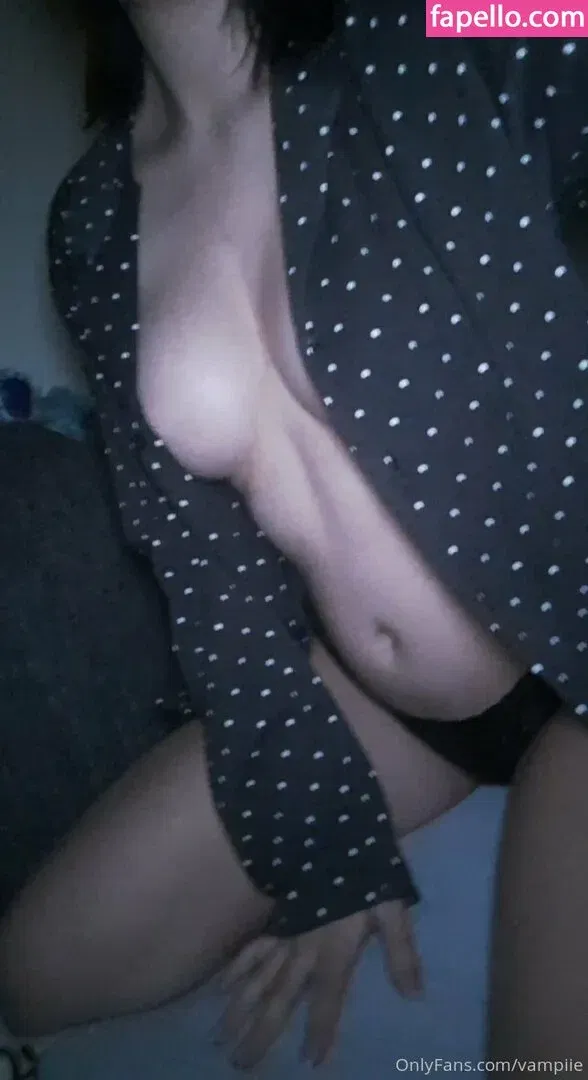 vampiie Onlyfans Photo Gallery 