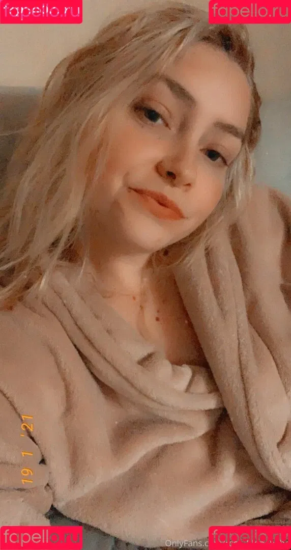 rosy_blondbabe Onlyfans Photo Gallery 