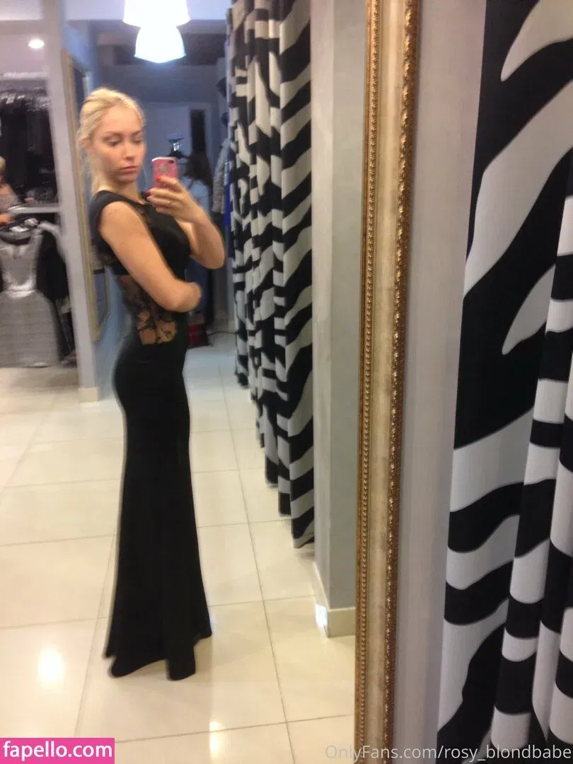 rosy_blondbabe Onlyfans Photo Gallery 