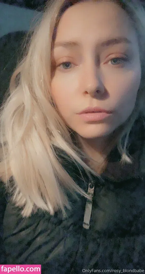 rosy_blondbabe Onlyfans Photo Gallery 