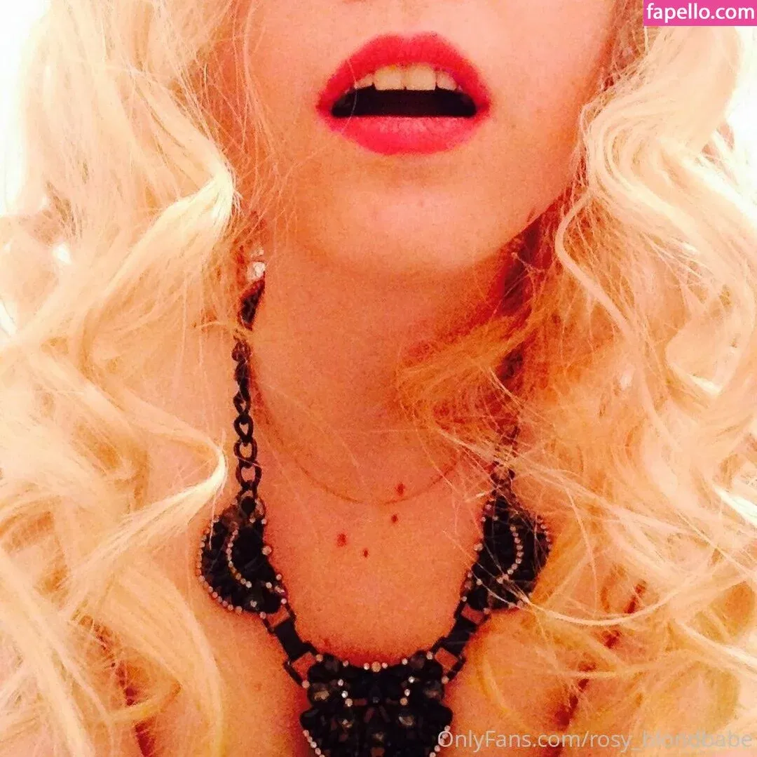 rosy_blondbabe Onlyfans Photo Gallery 