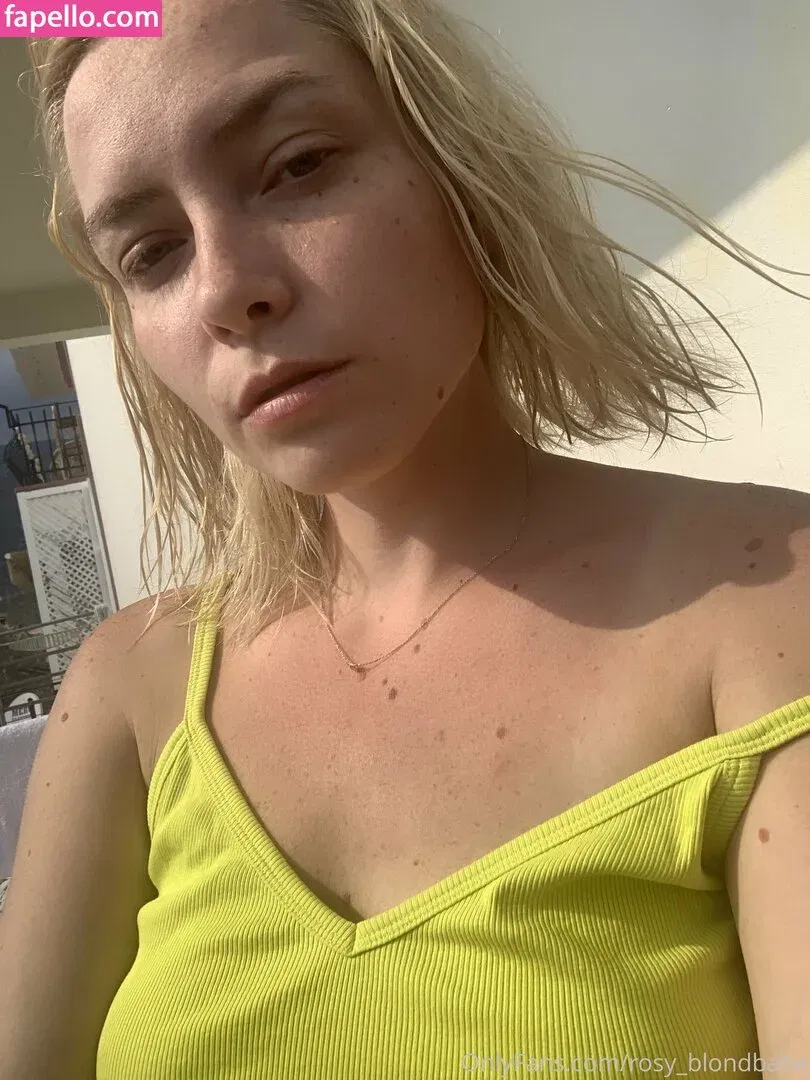 rosy_blondbabe Onlyfans Photo Gallery 