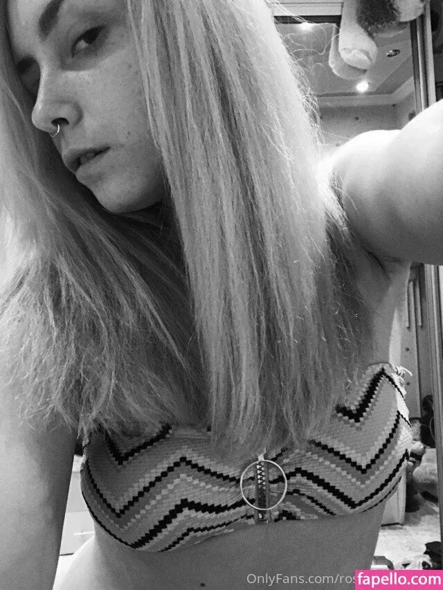 rosy_blondbabe Onlyfans Photo Gallery 