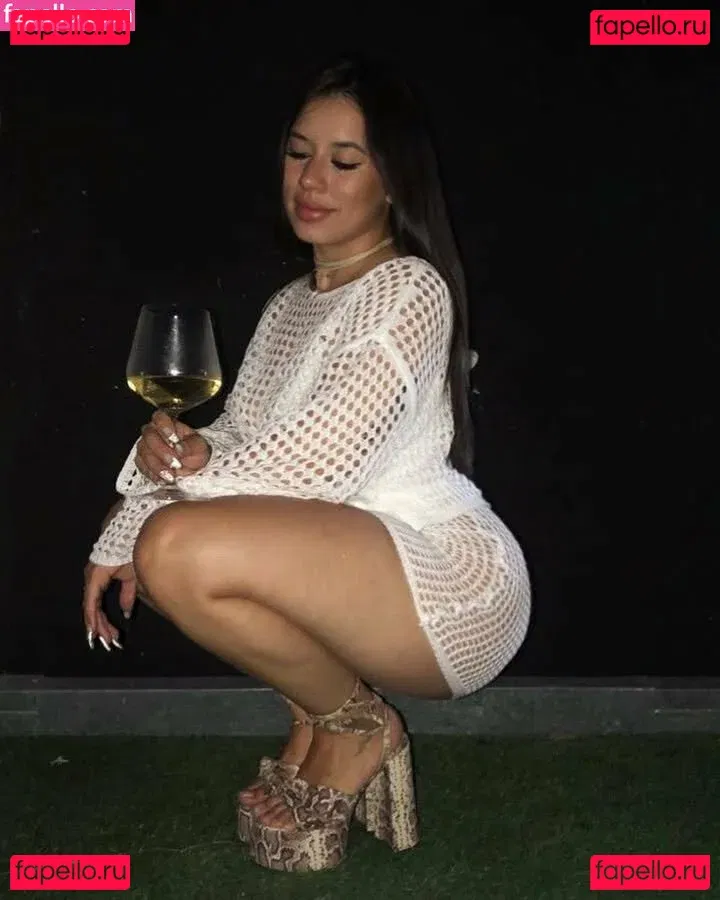 Candelaria Sorini Onlyfans Photo Gallery 