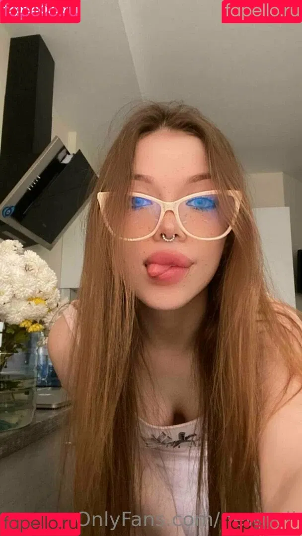 newdoll Onlyfans Photo Gallery 