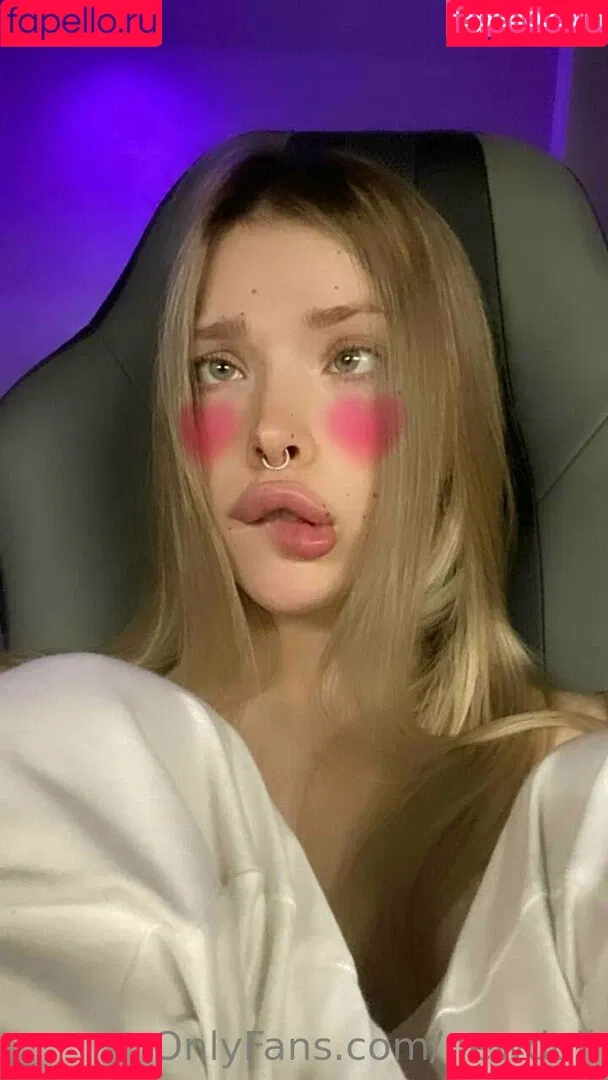 newdoll Onlyfans Photo Gallery 
