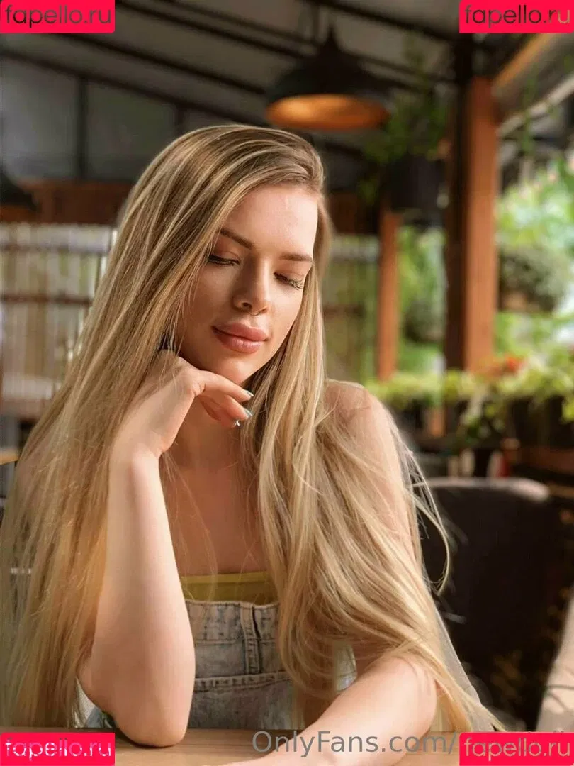 newdoll Onlyfans Photo Gallery 