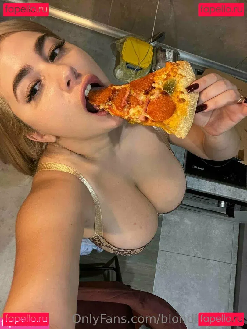 blondiiie_rose Onlyfans Photo Gallery 