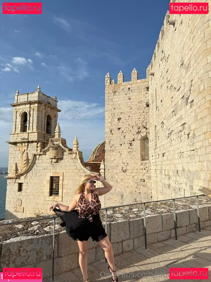 blondiiie_rose Onlyfans Photo Gallery 