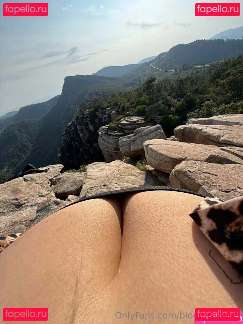 blondiiie_rose Onlyfans Photo Gallery 