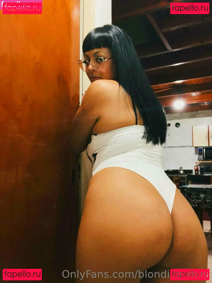 blondiiie_rose Onlyfans Photo Gallery 