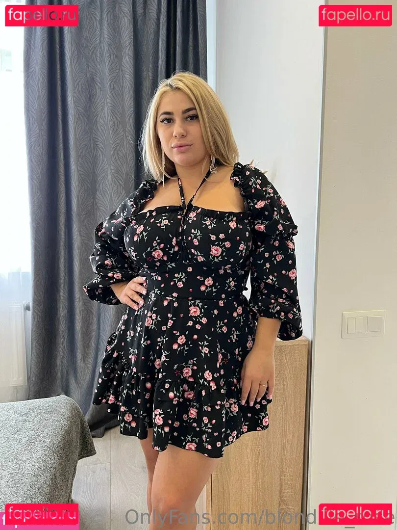 blondiiie_rose Onlyfans Photo Gallery 