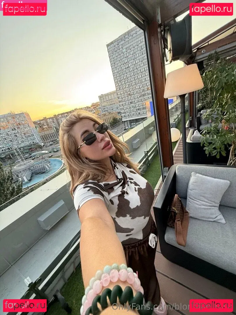 blondiiie_rose Onlyfans Photo Gallery 