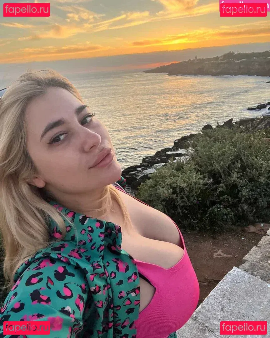 blondiiie_rose Onlyfans Photo Gallery 