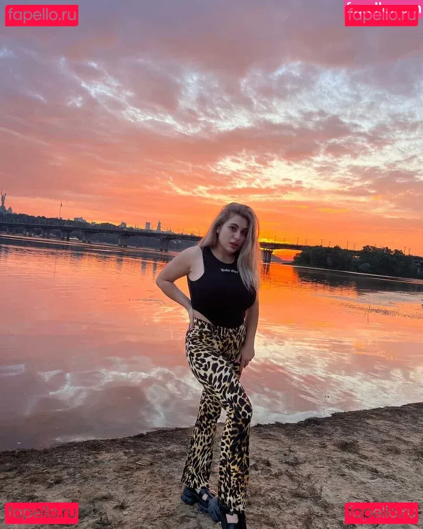 blondiiie_rose Onlyfans Photo Gallery 