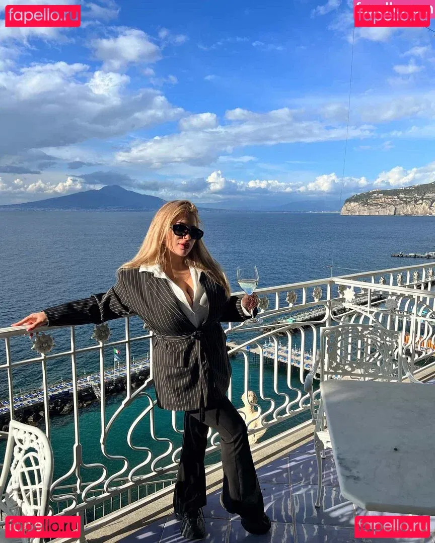 blondiiie_rose Onlyfans Photo Gallery 