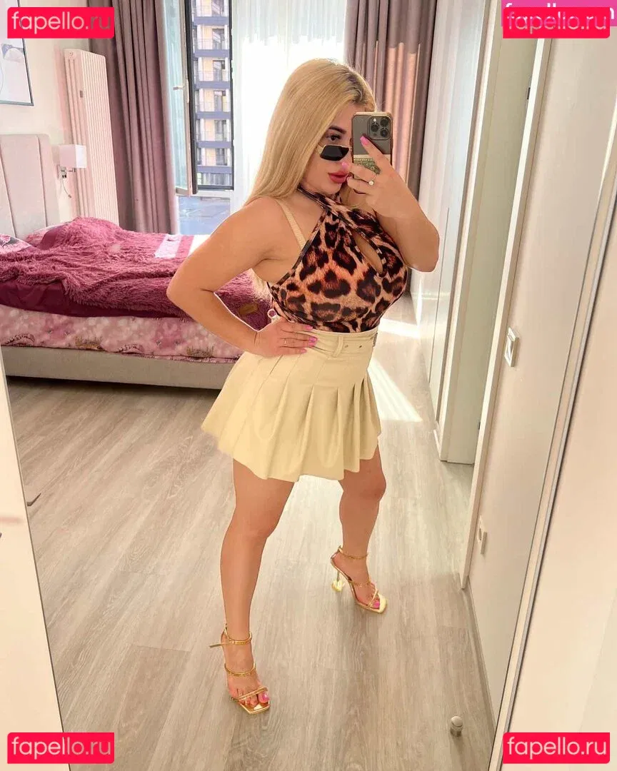 blondiiie_rose Onlyfans Photo Gallery 