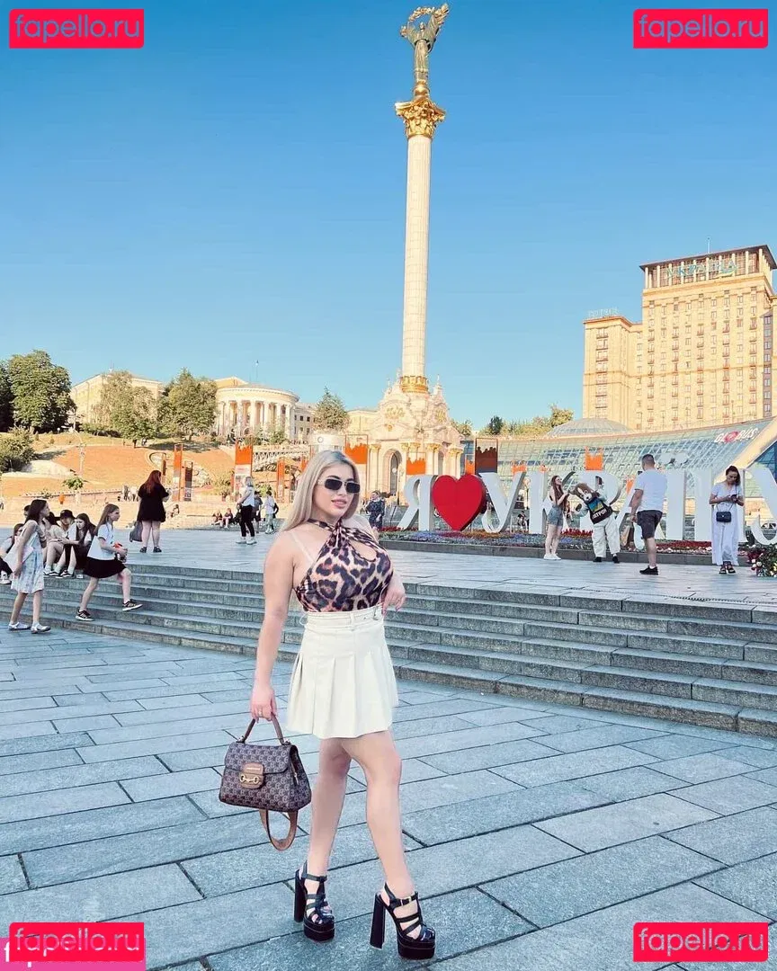 blondiiie_rose Onlyfans Photo Gallery 