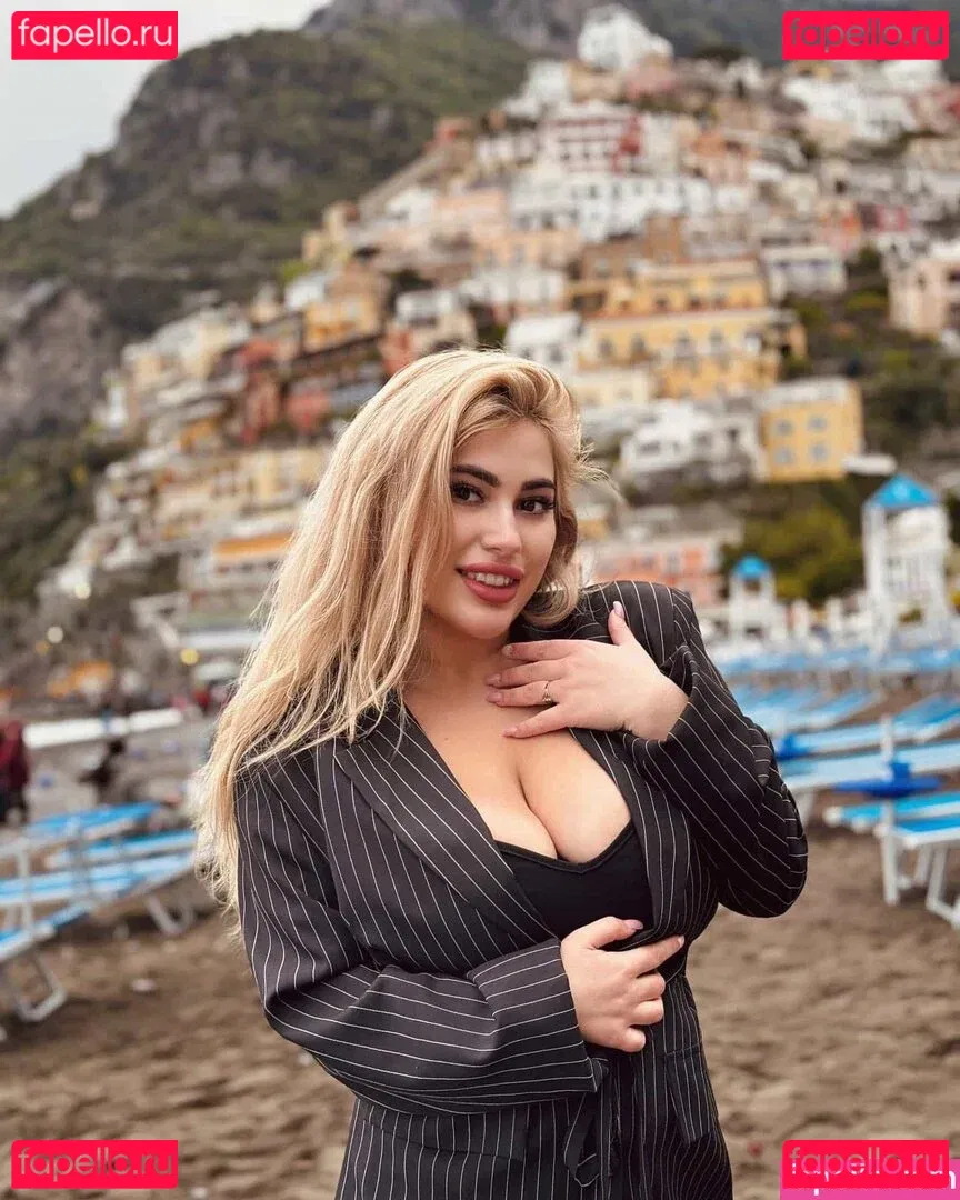 blondiiie_rose Onlyfans Photo Gallery 