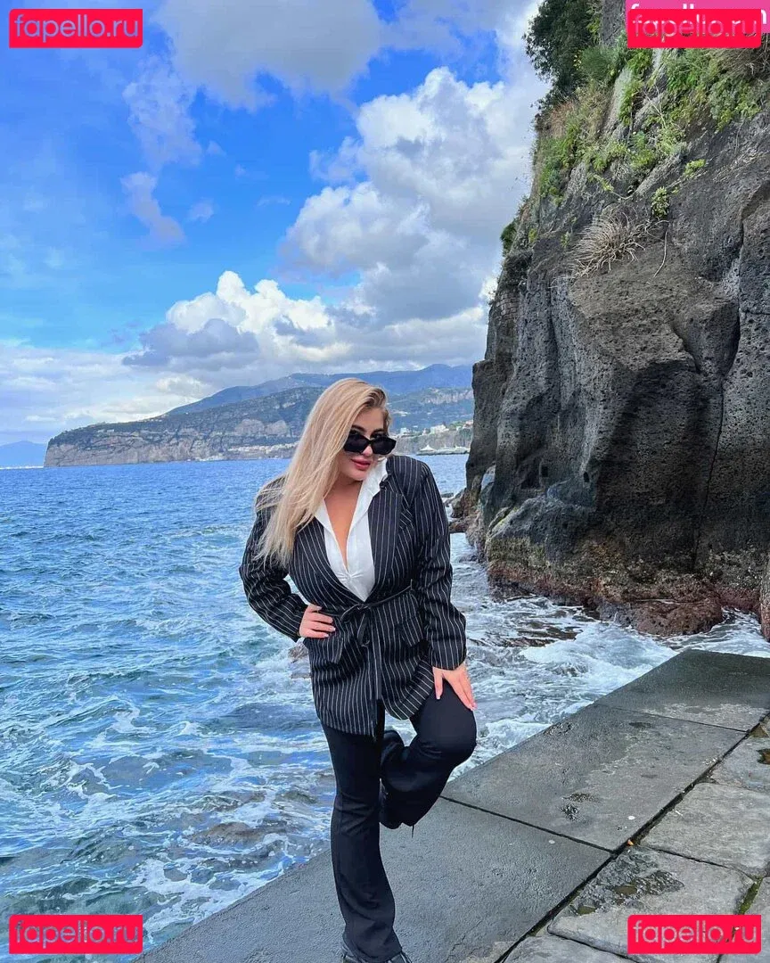 blondiiie_rose Onlyfans Photo Gallery 