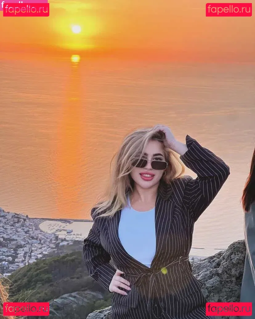 blondiiie_rose Onlyfans Photo Gallery 