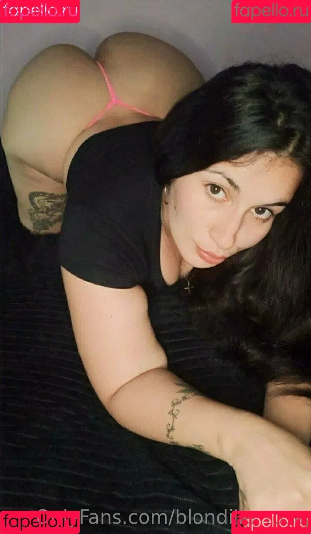 blondiiie_rose Onlyfans Photo Gallery 