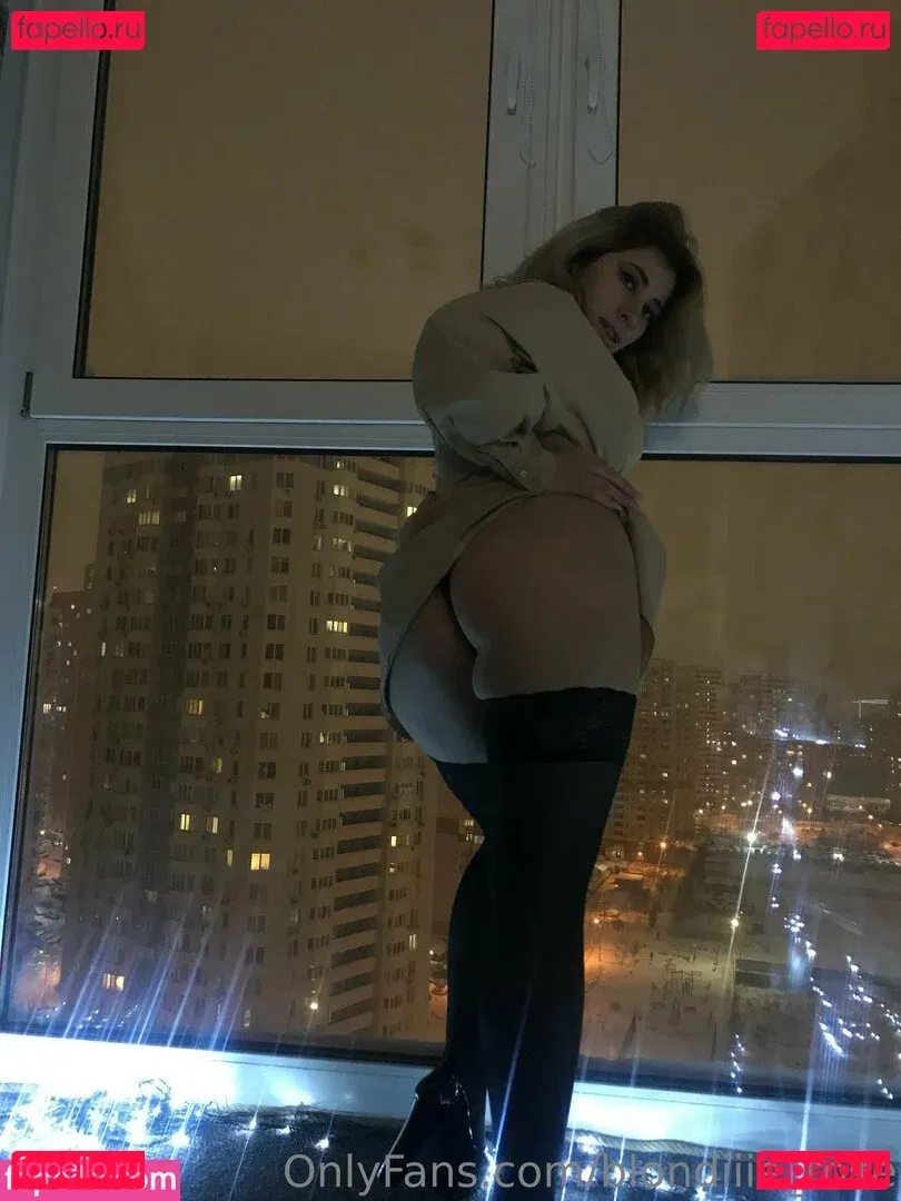 blondiiie_rose Onlyfans Photo Gallery 