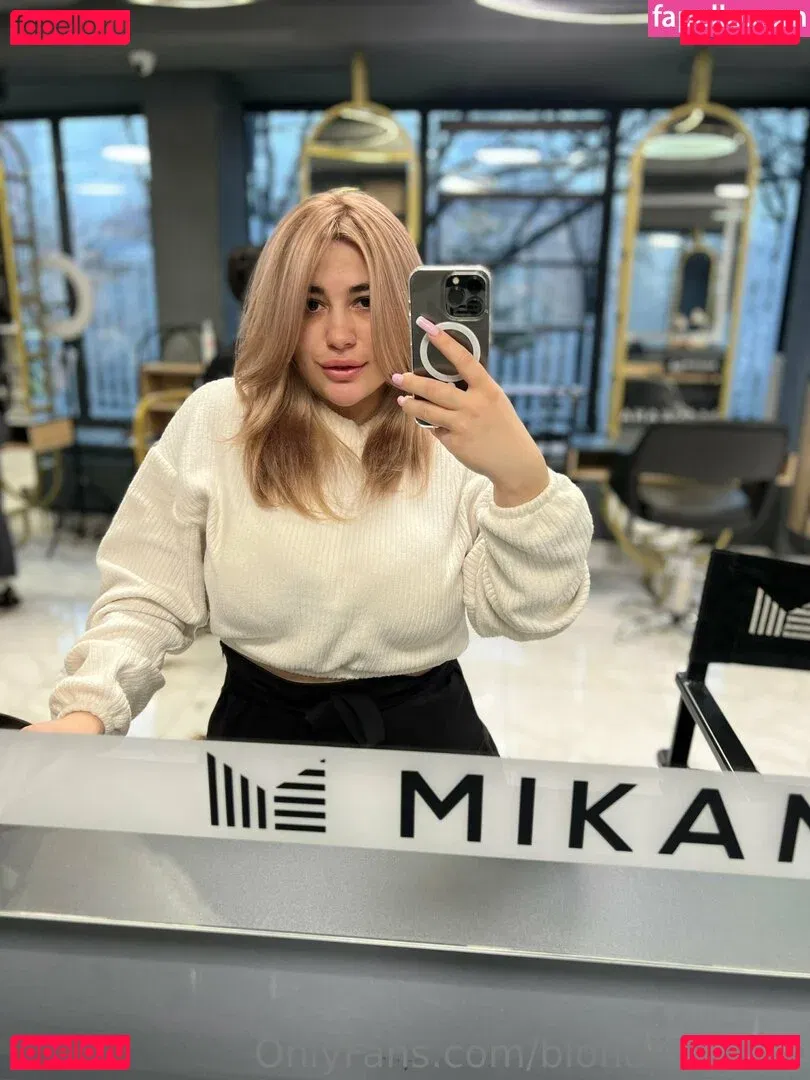 blondiiie_rose Onlyfans Photo Gallery 