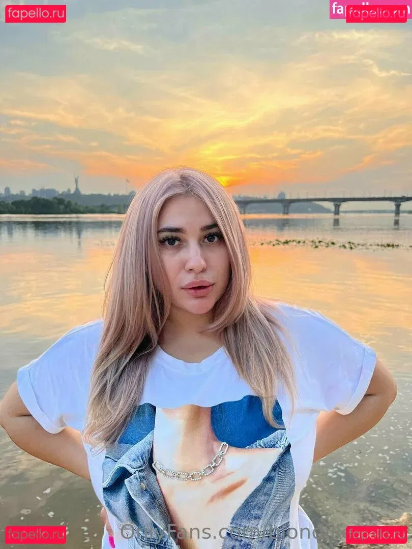 blondiiie_rose Onlyfans Photo Gallery 