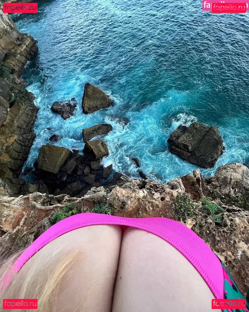 blondiiie_rose Onlyfans Photo Gallery 