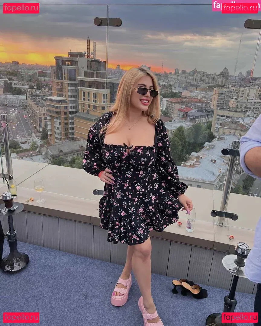 blondiiie_rose Onlyfans Photo Gallery 